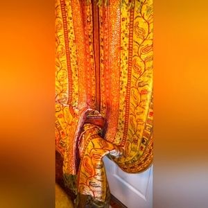 Indian Pashmina, Accessory, Scarf Shawl Gold Thread Weave NWOT